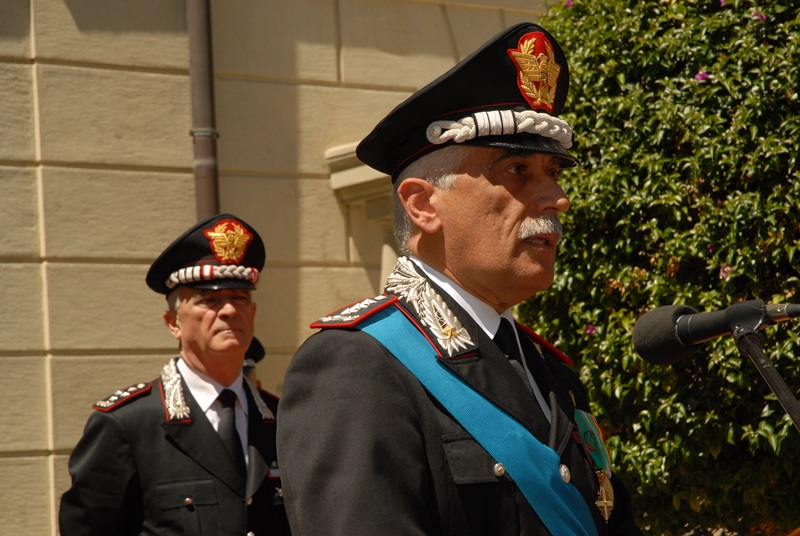 SAN LUCA: IL GENERALE D'ARMATA RICCARDO AMATO IN VISITA DAI CARABINIERI DI SAN LUCA - 