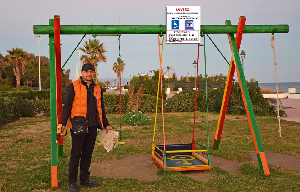 Locri (RC): parco giochi handicappato disabili penalizzati - 