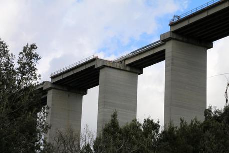 Crollo viadotto A3: Delrio e Armani, passo verso riapertura - 