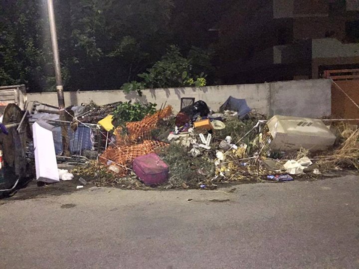 Siderno (RC): Via Fiume come una discarica - 