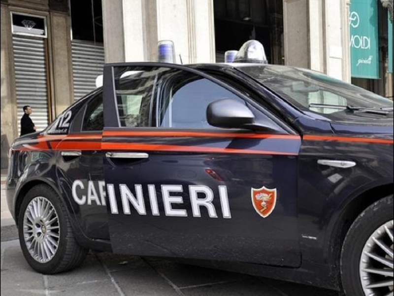 Rapina in un caseificio, bottino 500 euro - 