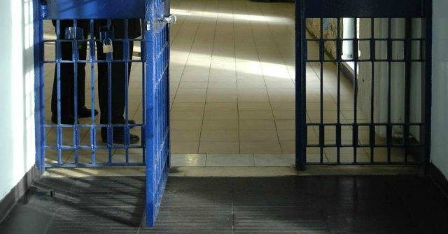 Carceri: detenuto minorile tenta suicidio, salvato  - 