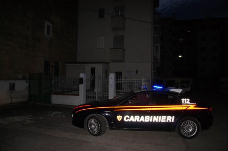 Esplode bomba in garage, danneggiata saracinesca - 