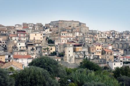 MONASTERACE: DOMENICA L'EVENTO 'PROGETTO ITACA: IL SIMPOSIO E LA CASA DEL DRAGO' - 