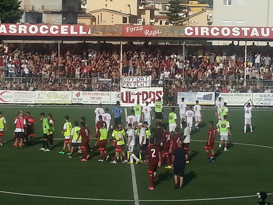 CALCIO: DA ROCCELLA NUOVA MAZZATA PER LA REGGINA, GIOCHERA' A PORTE CHIUSE - 