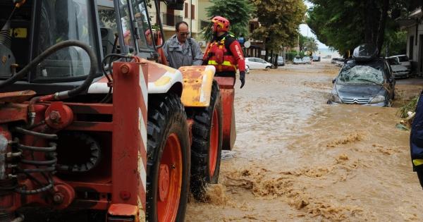 ROSSANO (CS): SI TORNA A SCUOLA NEI COMUNI ALLUVIONATI - 