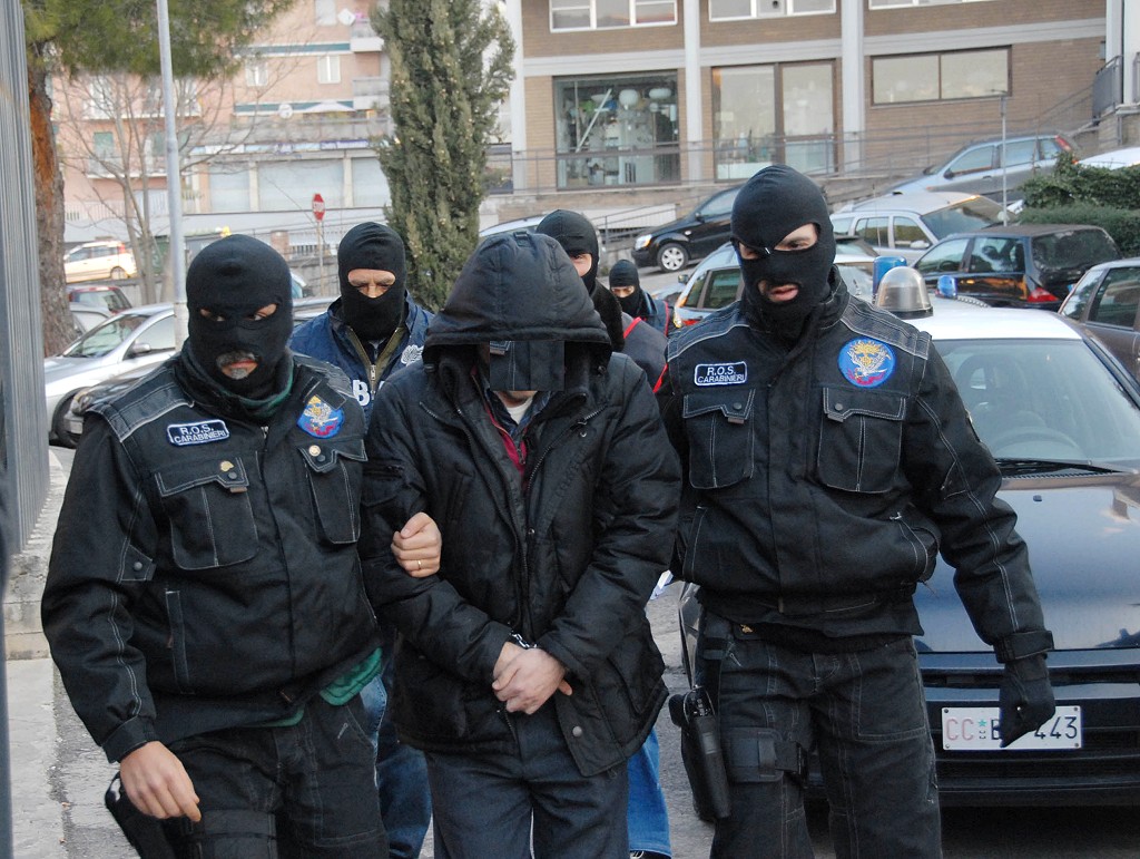 NDRANGHETA: QUESTA NOTTE 57 ARRESTI NELLA LOCRIDE - 