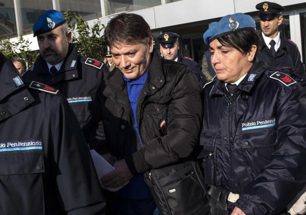 'Ndrangheta: funerali all'alba per boss Pantaleone Mancuso - 