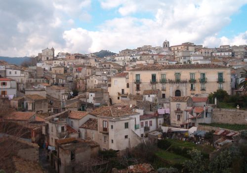 CAULONIA: DOMANI SI DISCUTE DI 'VALORIZZAZIONE DEI BORGHI STORICI OSPITALI' - 