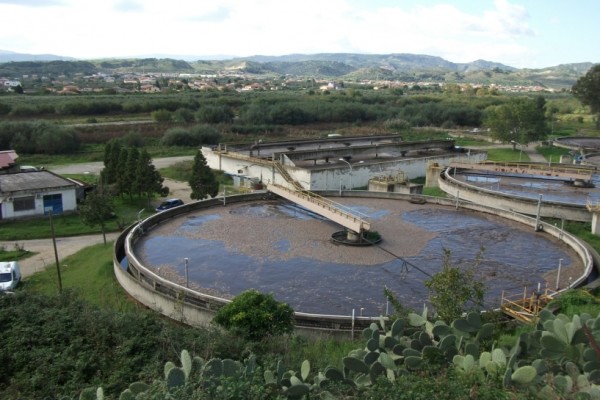 GIOIA TAURO: SOSTANZE TOSSICHE ALL'INTERNO DEL DEPURATORE...POSTI I SIGILLI - 