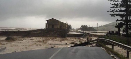 Maltempo: sono 160 mila i calabresi in zone a rischio frane - 