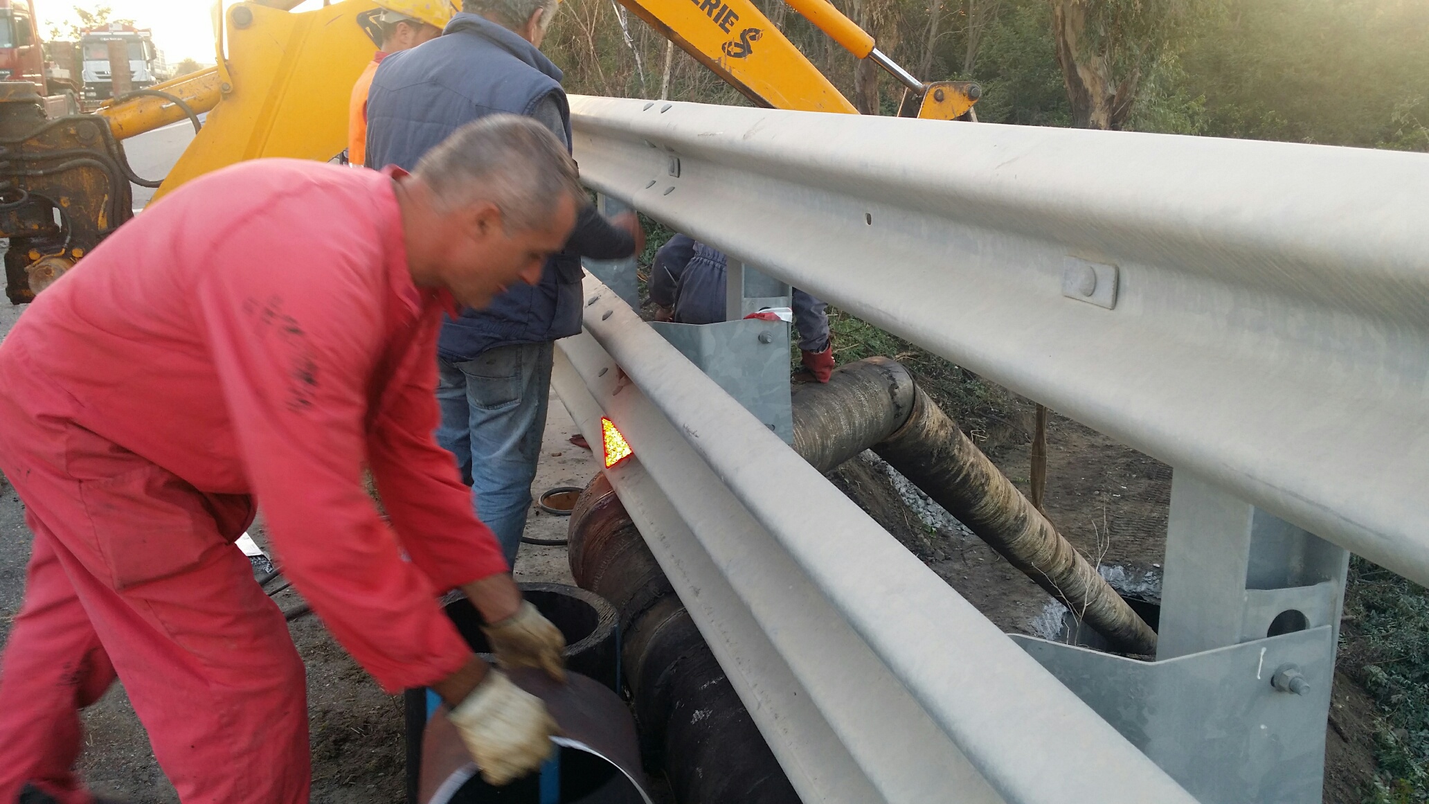 IN QUESTE ORE ROCCELLA E CAULONIA SONO SENZ'ACQUA A CAUSA DEI LAVORI SULLA CONDOTTA SUL PONTE ALLARO - 