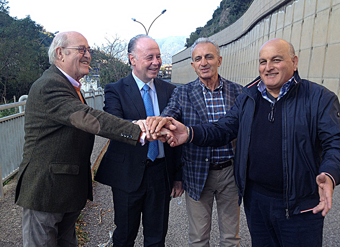 STILO-PAZZANO LUCE NELLA STRADA DEGLI INNAMORATI - 