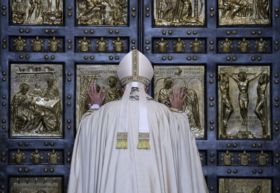 GERACE: DOMANI L'APERTURA DELLA PORTA SANTA PER IL GIUBILEO STRAORDINARIO DELLA MISERICORDIA - 