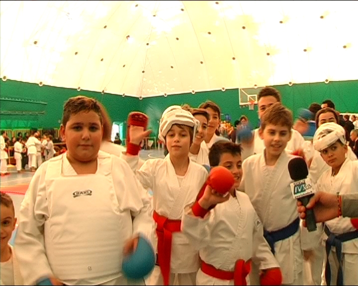 Roccella Jonica: Karate sotto lalbero un'iniziativa della Newform Gym  - 