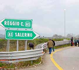 Campagna Pendolaria 2015: La Salerno-Reggio Calabria tra le 10 peggiori d'Italia - 