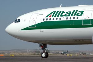 Alitalia: volare da Milano a Reggio costa 500 euro, duro intervento dell'assessore Roccisano - 