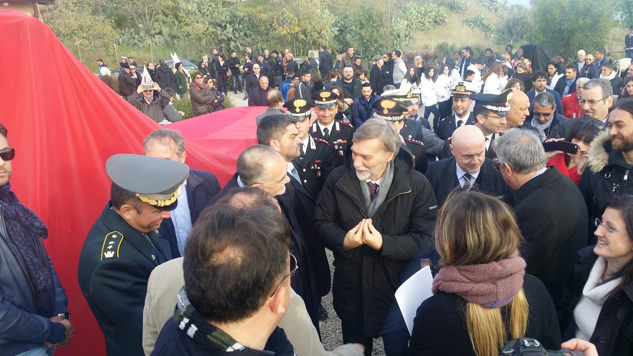 FESTA DELLA RIPARTENZA 'A LANTERNA' A MONASTERACE, IL MINISTRO POLETTI: 'SEGNALE GIUSTO' - 