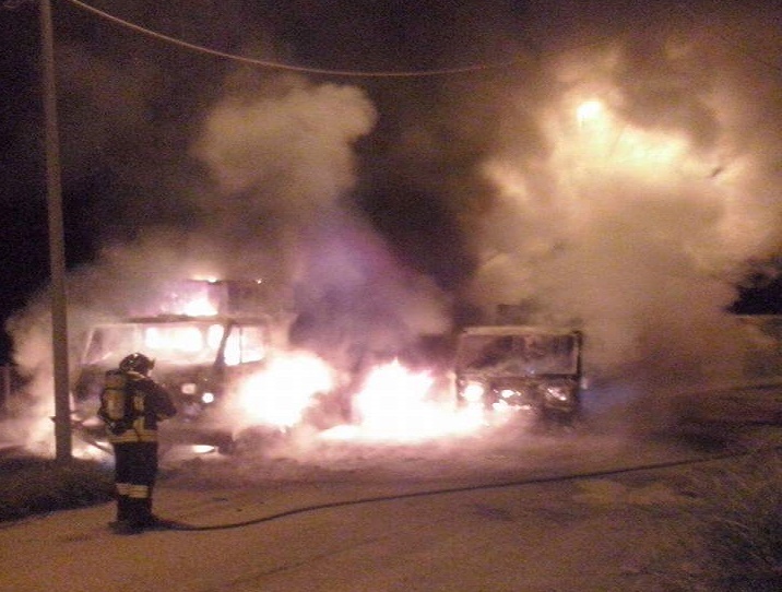 INCENDIO DOLOSO AUTOMEZZI N.U. - CONVOCAZIONE DELL'ASSEMBLEA GENERALE DELLA CONSULTA DELLE ASSOCIAZIONI DEL COMUNE DI GIOIOSA JONICA PER LUNEDI' 4 GENNAIO ALLE ORE 19,30 PRESSO PALAZZO AMADURI - 