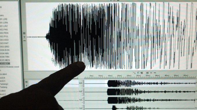 SCOSSA DI TERREMOTO AL LARGO DELLA COSTA JONICA REGGINA - 