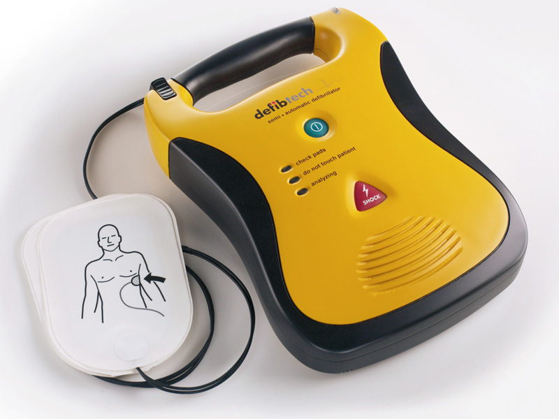 Siderno: sabato l'incontro su 'Emergenze cardiologiche: importanza del defibrillatore' - 