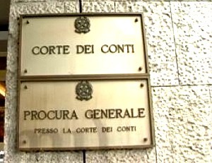 La Corte dei Conti della Regione: senza patrimonio. Fino al 2014 spesi 6 milioni di euro per fitti passivi - 