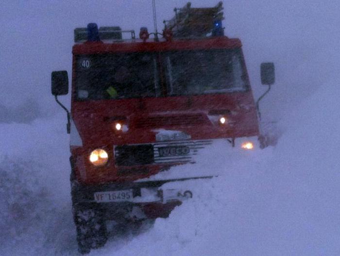 Maltempo: circolazione ripristinata su A3, soccorse 200 auto  - 