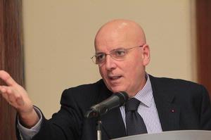 Impieghi bancari: Nicolò, Oliverio impedisca penalizzazioni  - 