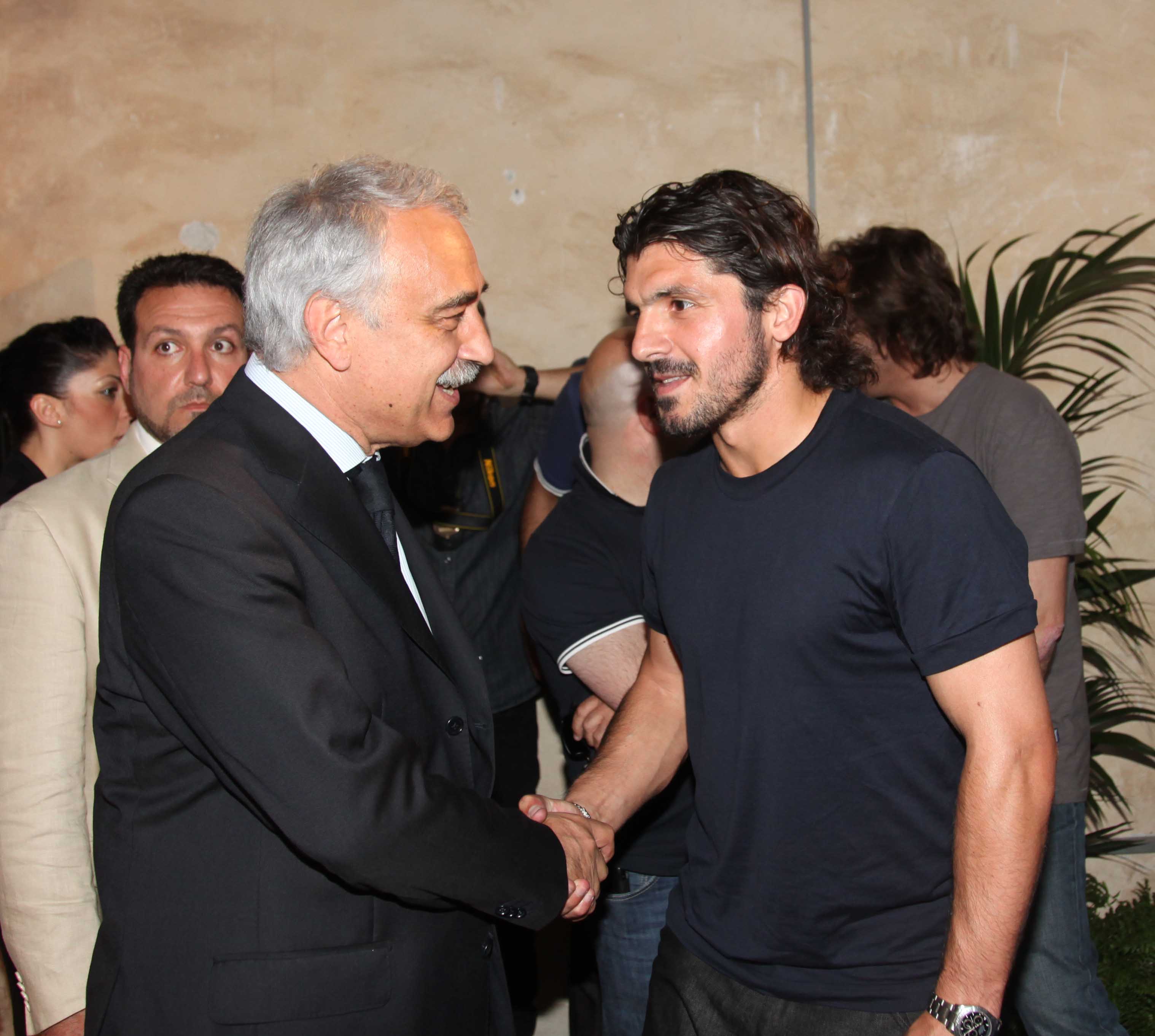 CATTIVE NOTIZIE PER LA LOCRIDE: REVOCATO IL PROGETTO PRESENTATO DA RINO GATTUSO - 