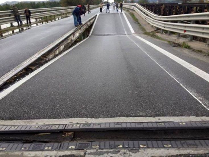 Quando verrà sistemato il Ponte sull'Allaro? - 