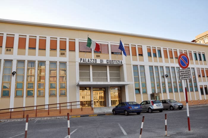 LOCRI: AL VIA PER 25 IMPUTATI IL PROCESSO 'ENTOURAGE' - 