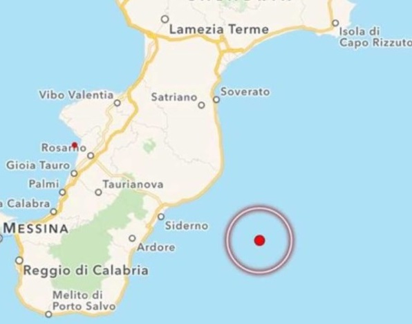 Terremoto 3.9 nel mar Jonio, paura nella Locride: scossa avvertita da Reggio a Vibo - 