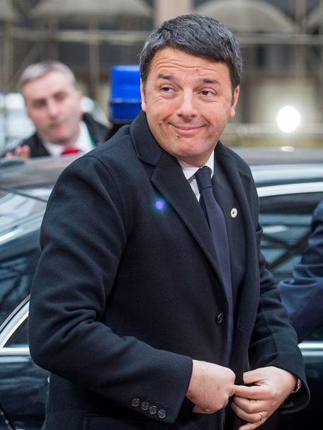 Renzi in Calabria: 'non è possibile che l'Alta velocità si ferma a Salerno' - 