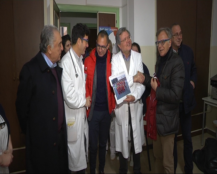 A.S.D. di Roccella Jonica al reparto di Pediatria di Locri - 