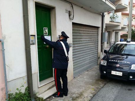 Prostituzione: casa appuntamento in circolo privato, arresti - 