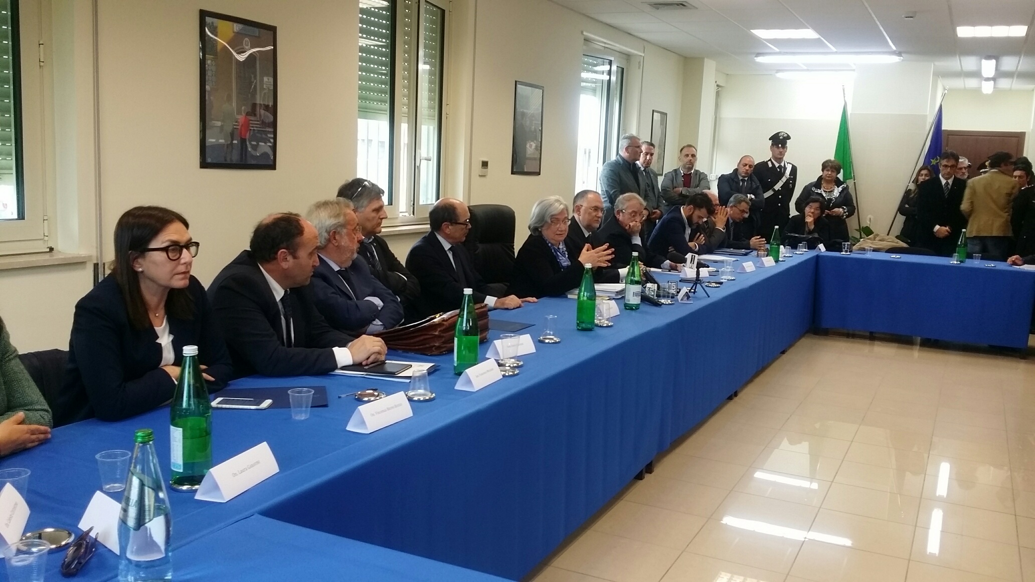 COMMISSIONE ANTIMAFIA A LOCRI: SOLIDARIETA' AL SOTTOSEGRETARIO MARCO MINNITI - 