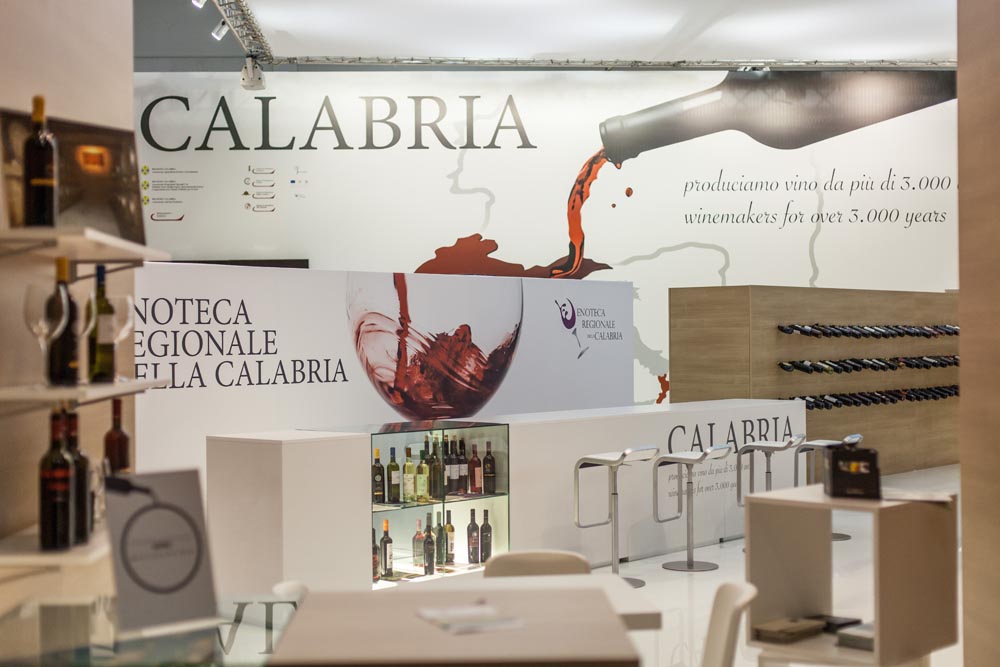 Vinitaly: Oliverio, compatti per affermare nostra forza  - 