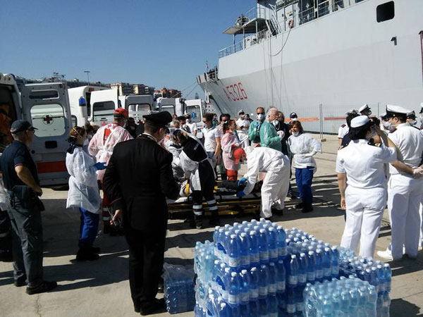 Immigrazione: sbarco a Vibo Valentia, trasferiti in centri - 