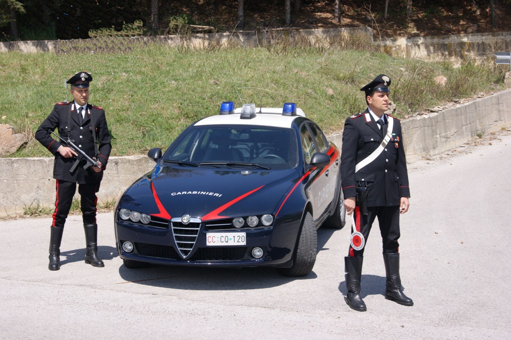 CONTINUA L'INCESSANTE ATTIVITA' DEI CARABINIERI DEL GRUPPO DI LOCRI: 12 DENUNCE E 2 ARRESTI IN 48 ORE - 