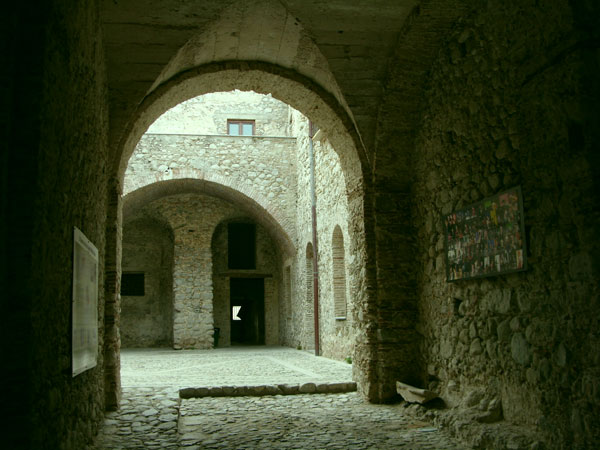 ROCCELLA JONICA: LA 'CULTURA DELL'ANTI-SPRECO E LE TIPICITA' LOCALI' AL CENTRO DI UN CONVEGNO QUESTA MATTINA AL CONVENTO DEI MINIMI - 