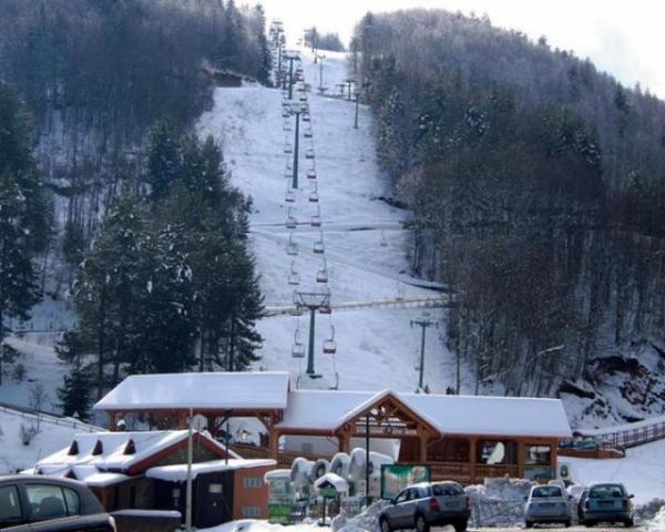 Turismo: nevica in Calabria, ma gli impianti sciistici restano chiusi - 