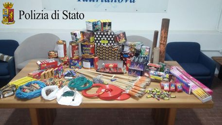 Botti: 550 kg fuochi illegali sequestrati nel reggino  - 