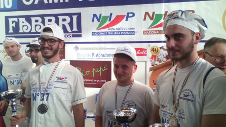 E' DI DAVOLI MARINA IL CAMPIONE ITALIANO 'NUOVI PIZZAIOLI' - 