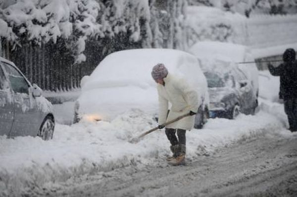 CALABRIA NELLA MORSA DEL GELO POLARE PROVENIENTE DAL NORD EUROPA  - 