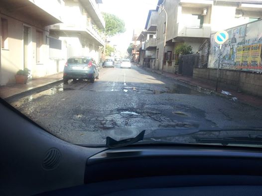 Siderno: Le strade versano ancora in condizioni disastrose - 