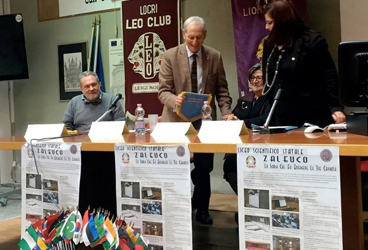 Locri (RC): Lions Club: a scuola di politica con il sen.Fimognari - 