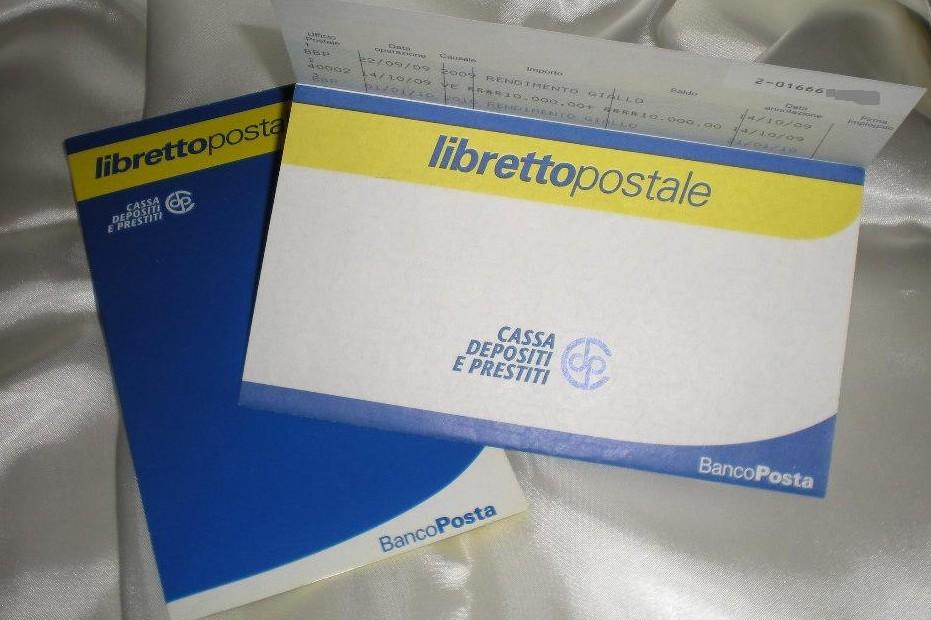 Sottrae 100 mila euro da libretti postali ,denunciato impiegato Poste. Falsificava firme clienti - 