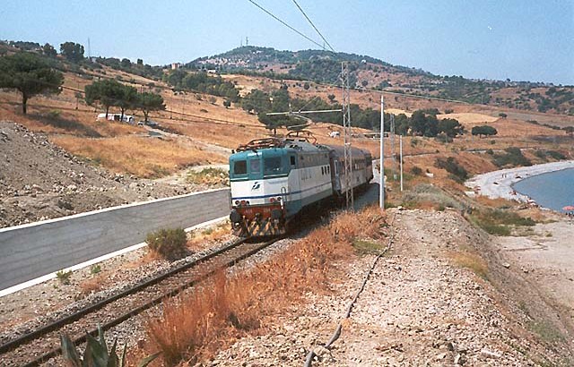 MOZIONE IN CONSIGLIO REGIONALE SULLA FERROVIA JONICA PRESENTATA DAL SEL - 