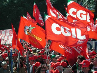 A3 SA-RC: LA CGIL MANIFESTA IL 1' MAGGIO. 'SOTTOVALUTATO L' ISOLAMENTO DELLA CALABRIA' - 