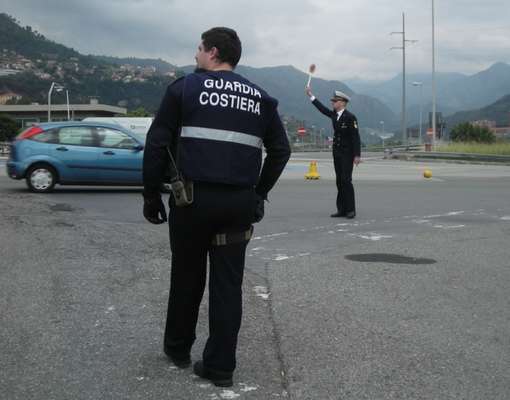 Trovato il cadavere di una donna in acque costa Calabria - 